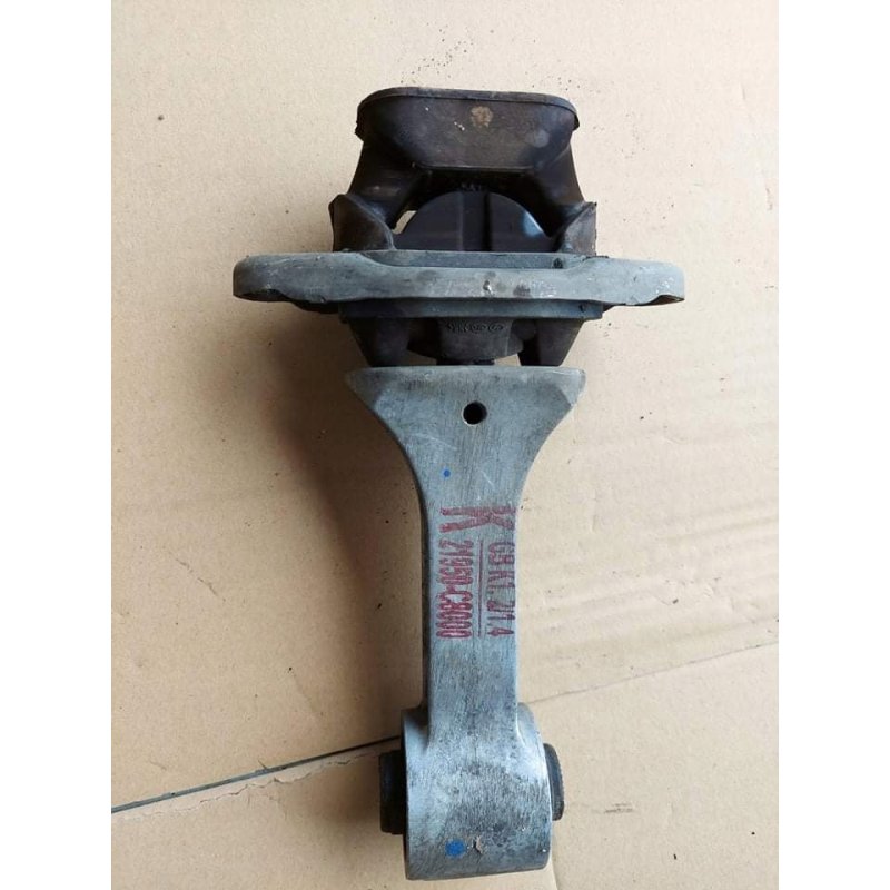 Poduszka silnika OE HYUNDAI 21950C8000