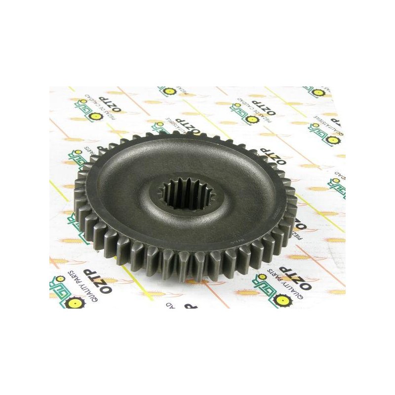 Koło przesuwne skrzyni pierwszego biegu 1682688M1 MF3/MF4