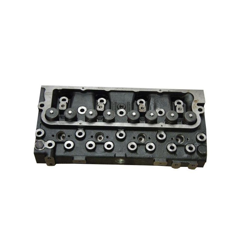 Głowica silnika kpl 4512 3132406K91, 3132946K91, 3132516M91 MF4