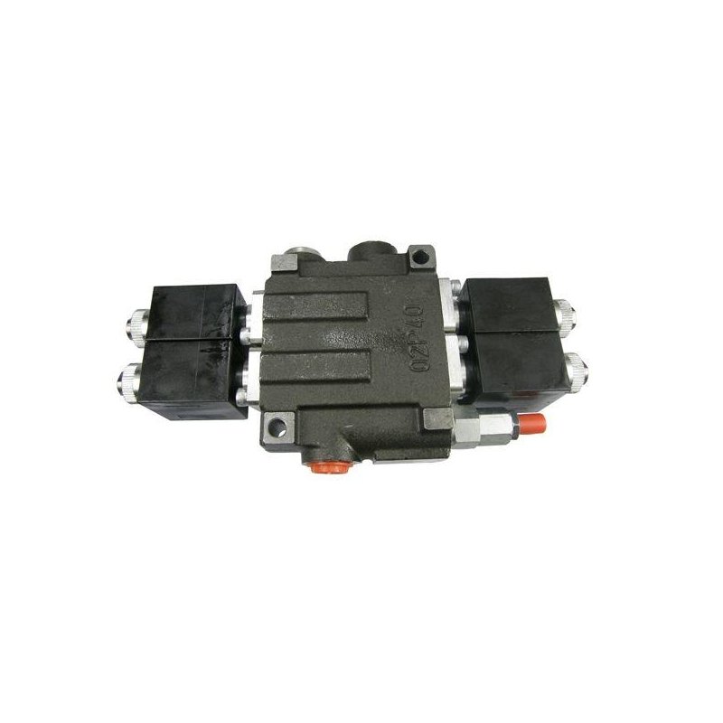 Rozdzielacz hydrauliczny dwusekcyjny sterowany elektrycznie 50L