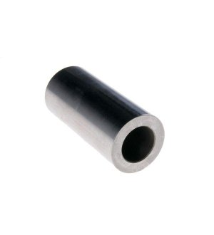 Sworzeń tłokowy silnika C-330