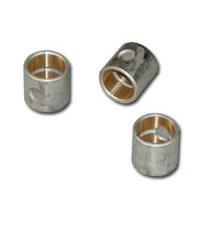 Tulejka dźwigienki zaworowej 950535 C-330/360/Zetor ( sprzedawane po 4 )