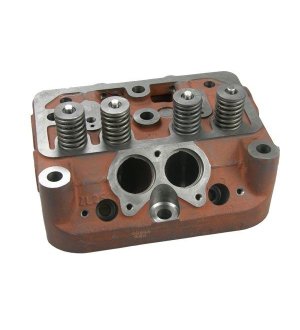 Głowica silnika kpl. z zaworami C-330 ORYGINAŁ URSUS