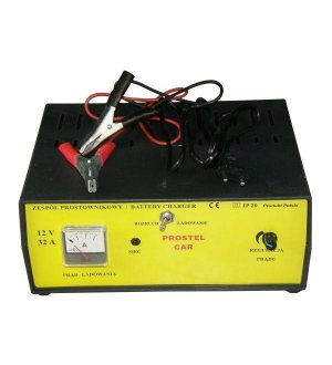 Prostownik bezpieczny ze wspomaganiem rozruchu 12V/30A