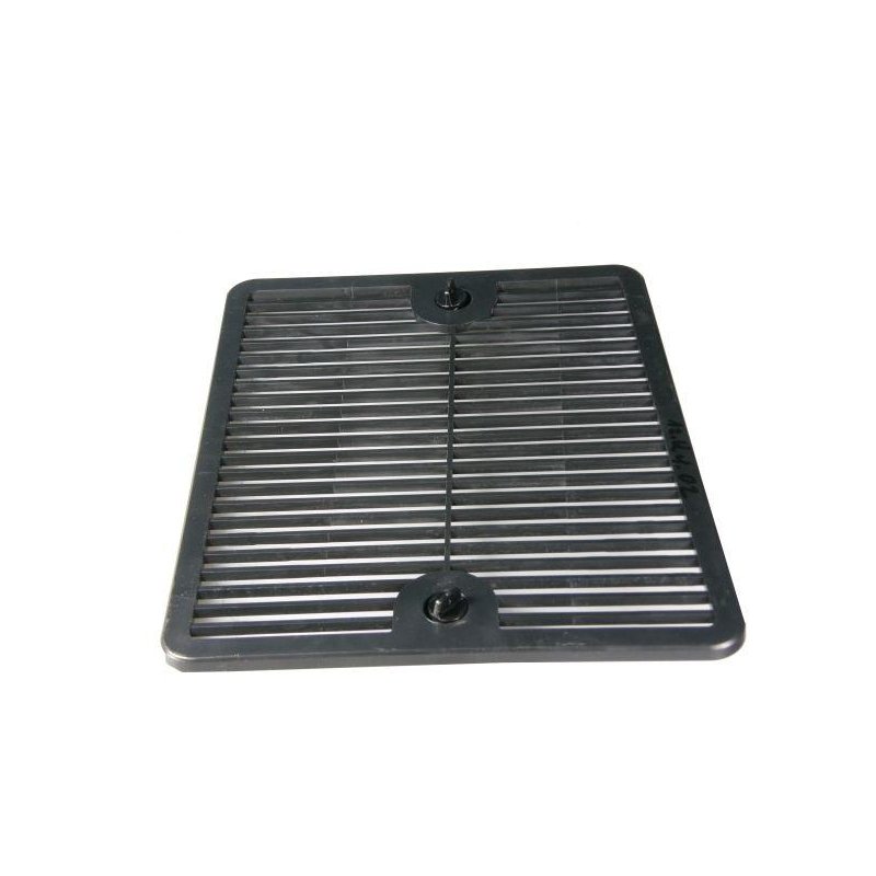 Kratka boczna maski lewa Zetor Czeska