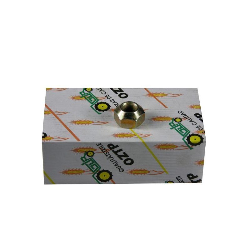 Nakrętka koła tylnego MF3 235/2812