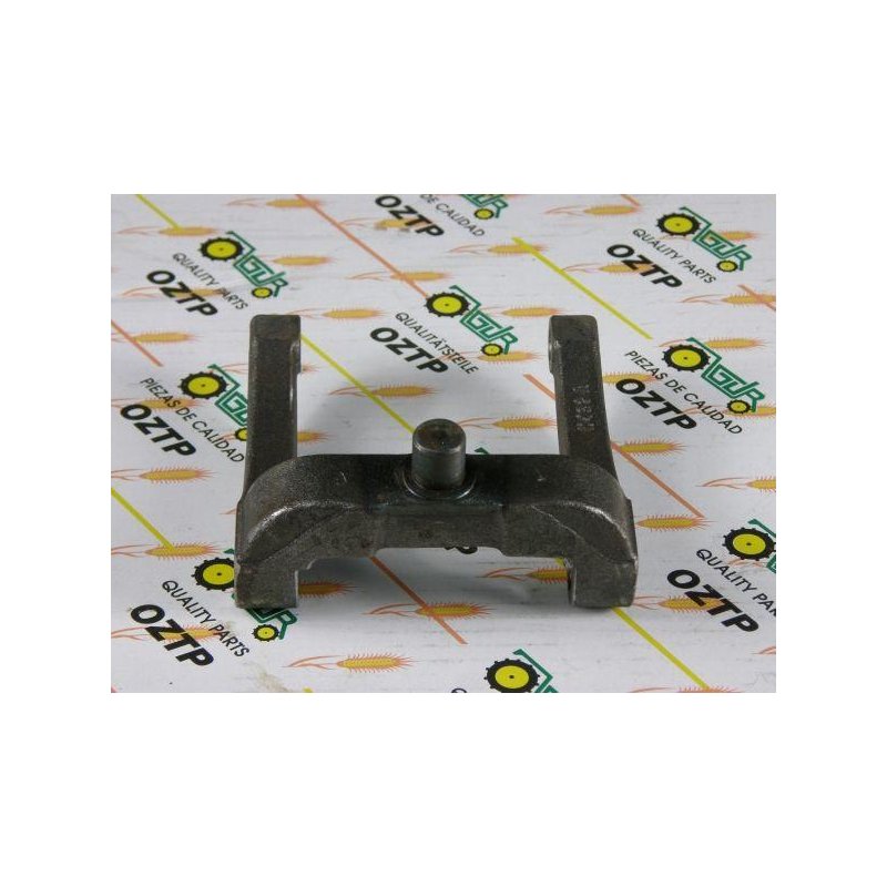 Widełki blokady mechanizmu różnicowego MF3/235