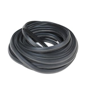 Uszczelka szyb czołowych i szyberdachów TDZ-C . T-32 ( sprzedawane po 25 )