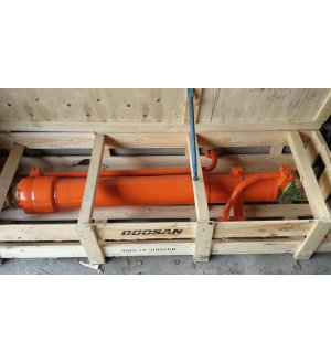 SIŁOWNIK ŁYŻKI DOOSAN DEVELON K1000884A  K1053781