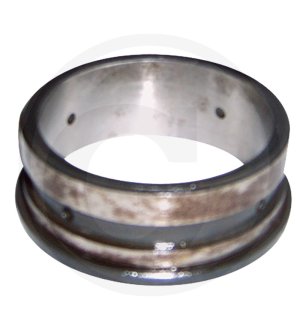 Tulejka korpusu sprzęgła wałka WOM 80153051