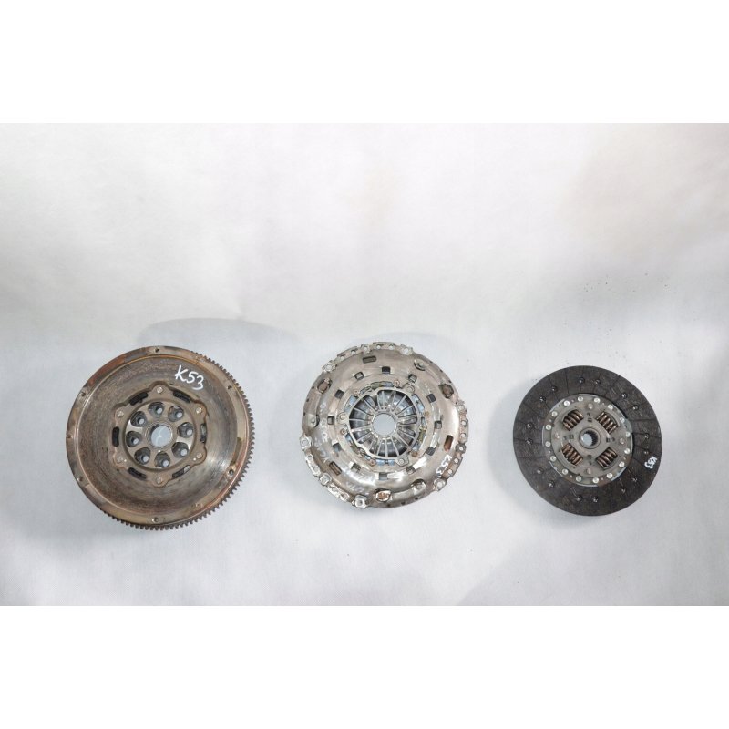 Koło zamachowe dwumasowe LUK1 415 0180 10